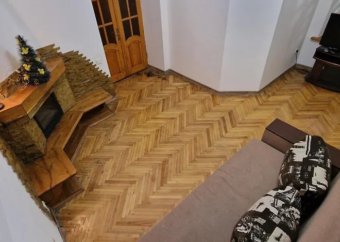 між центром і вокзалом Apartamento Leópolis