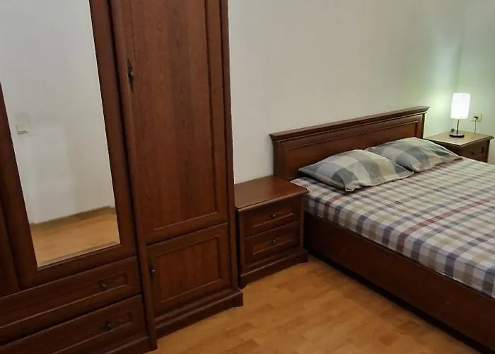 між центром і вокзалом Apartamento *